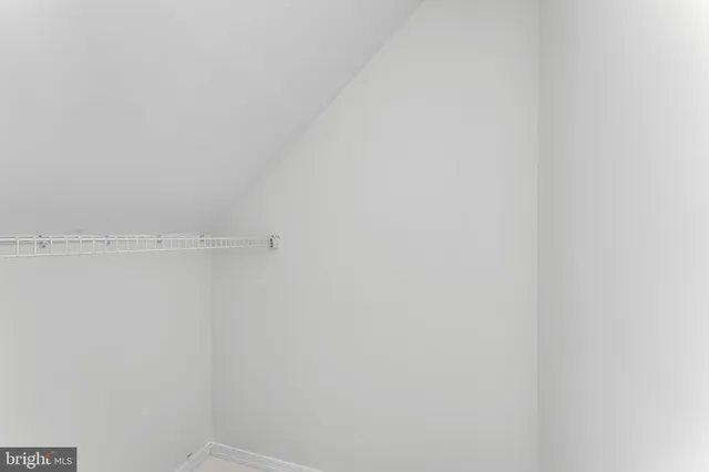 $154,900 | 845 Henri Court, Burlington, NJ 08016