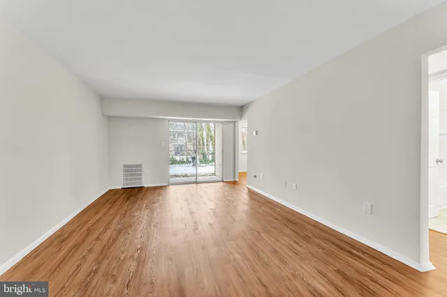 $154,900 | 845 Henri Court, Burlington, NJ 08016