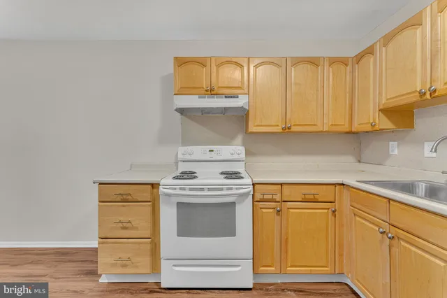 $154,900 | 845 Henri Court, Burlington, NJ 08016