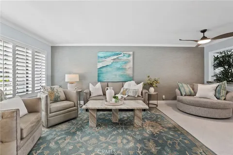 $1,595,000 | 328 Regatta Way, Seal Beach, CA 90740