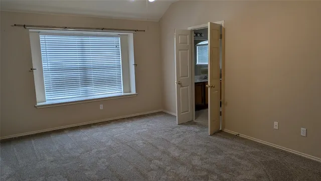 $2,000 | 833 Rusk Road, Round Rock, TX 78665