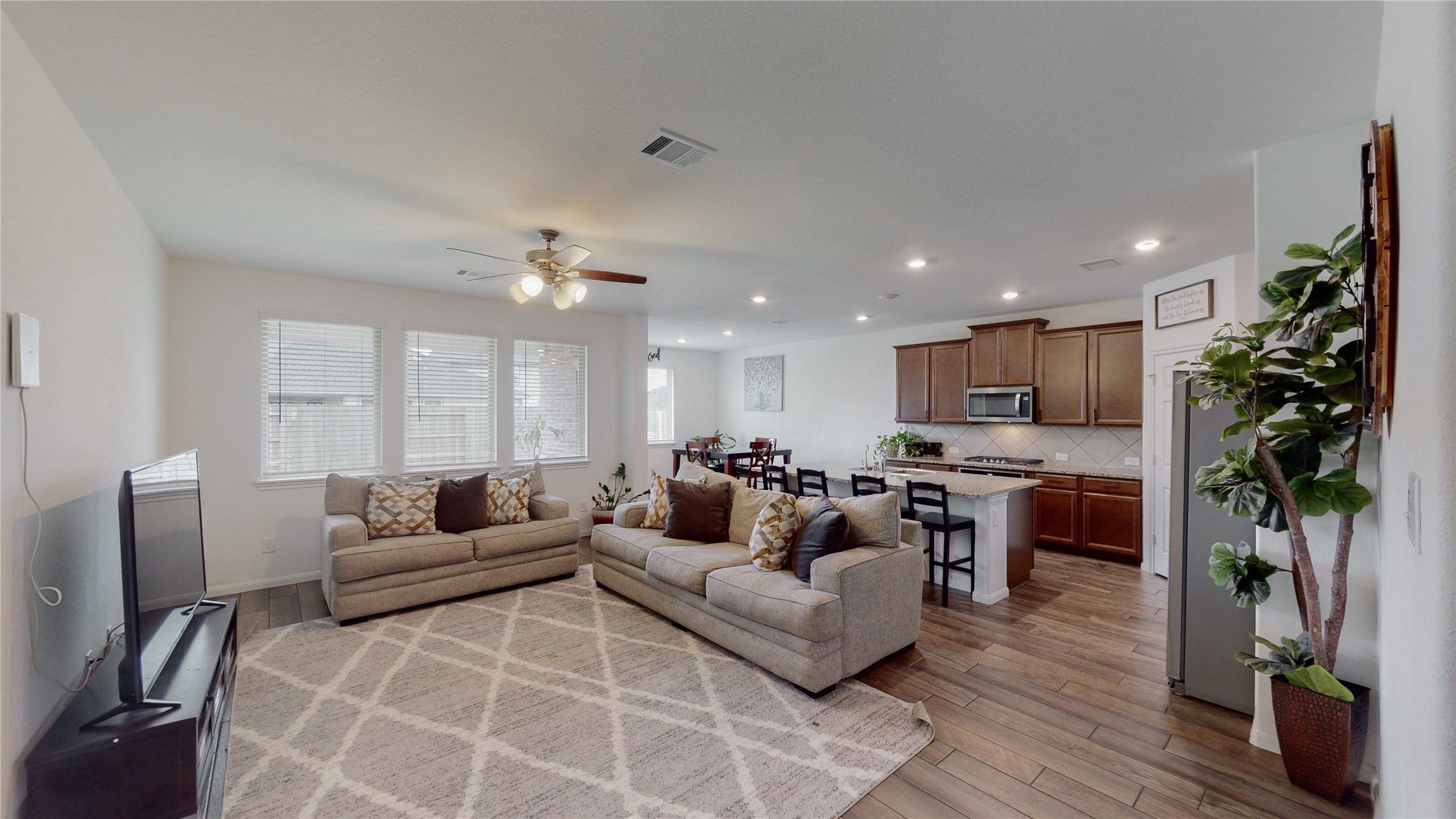 31415 Whitcombe Summit Way Hockley, TX 77447 - Photo 4 of 26