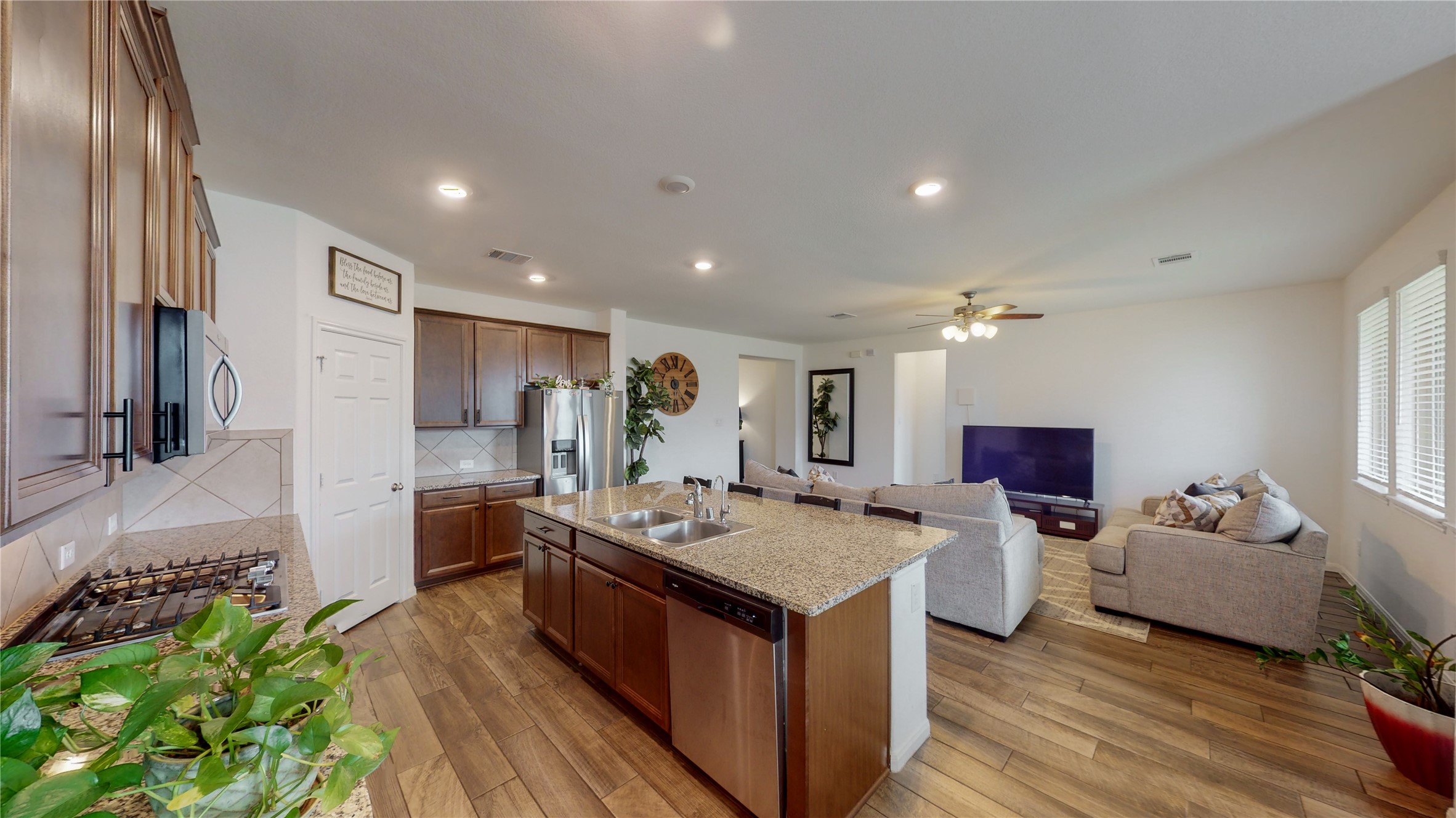31415 Whitcombe Summit Way Hockley, TX 77447 - Photo 8 of 26