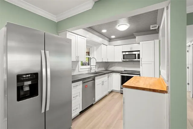 $2,945 | 78 Lexington Drive, Dunedin, FL 34698