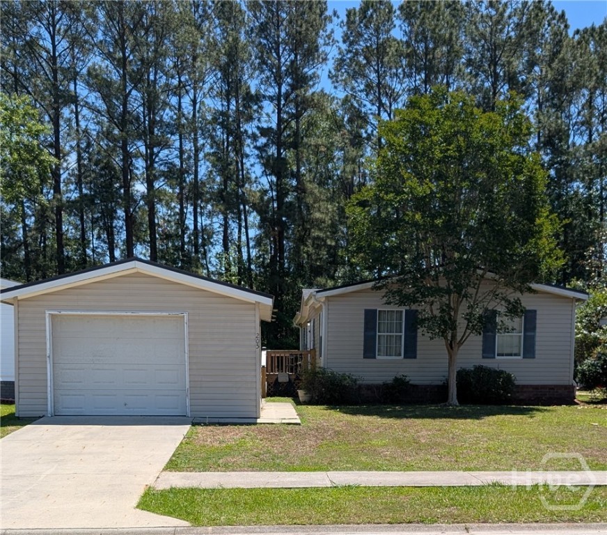 205 Rushing Street Richmond Hill, GA 31324 - Photo 1 of 18