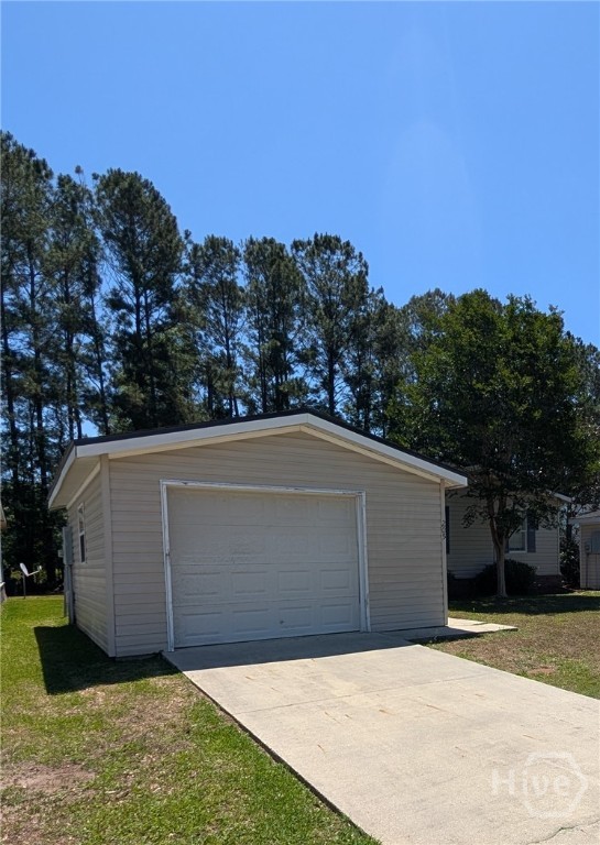 205 Rushing Street Richmond Hill, GA 31324 - Photo 17 of 18