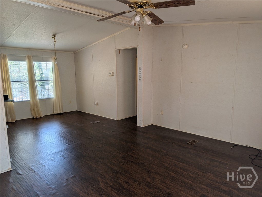 205 Rushing Street Richmond Hill, GA 31324 - Photo 4 of 18