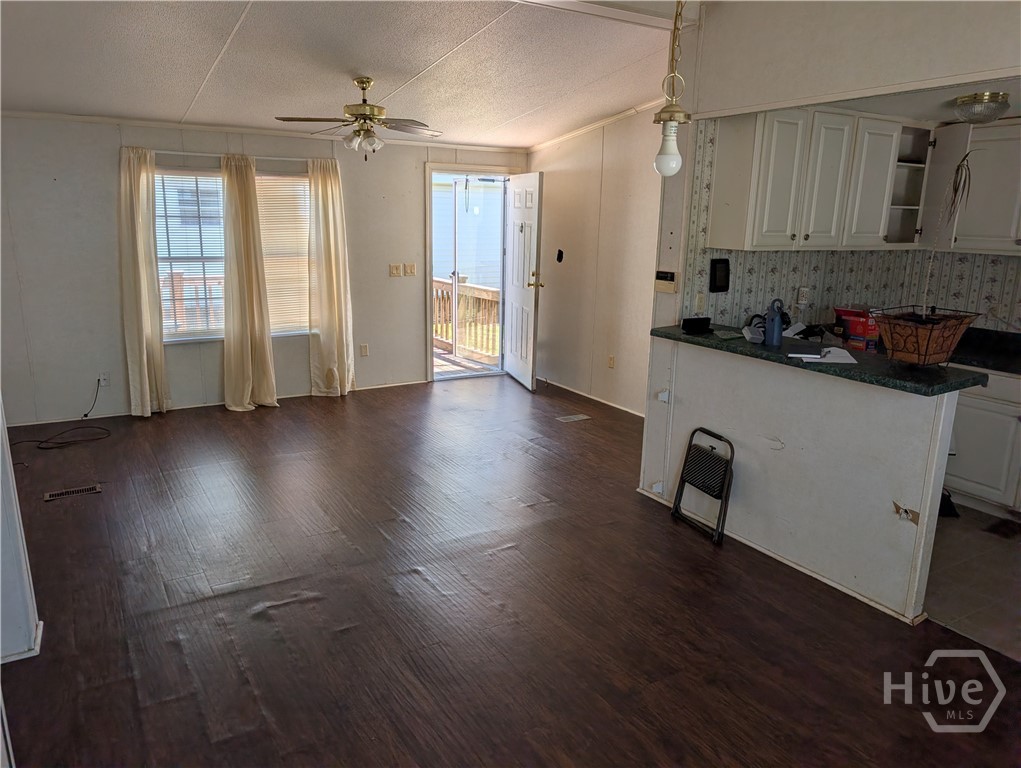 205 Rushing Street Richmond Hill, GA 31324 - Photo 5 of 18