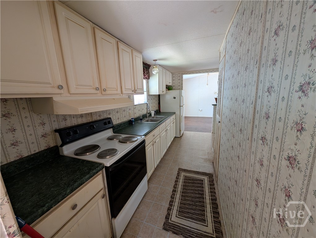 205 Rushing Street Richmond Hill, GA 31324 - Photo 7 of 18