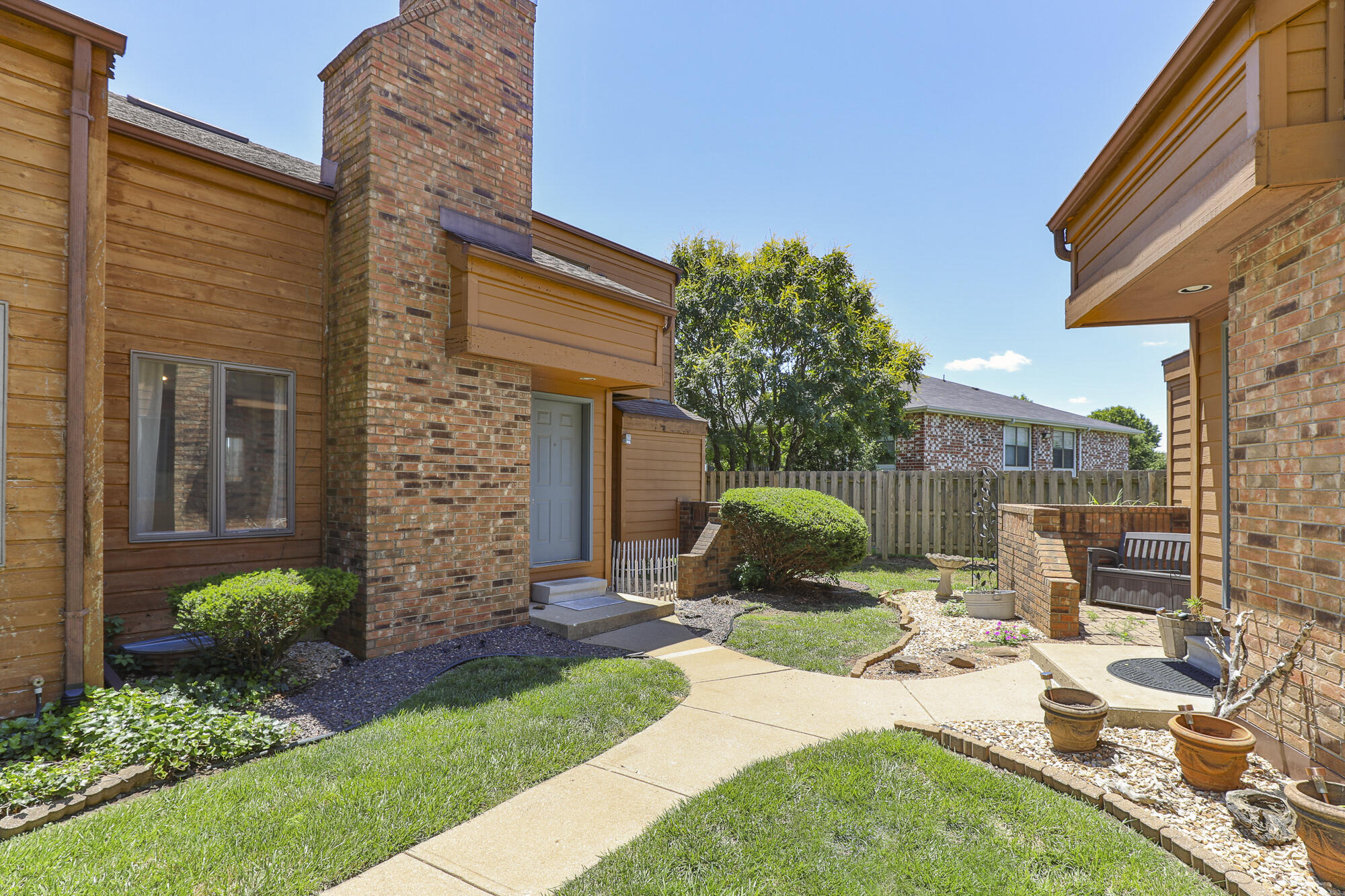 3440 South Delaware Avenue, Unit 159 Springfield, MO 65804 - Photo 2 of 31 7M4A5862_1