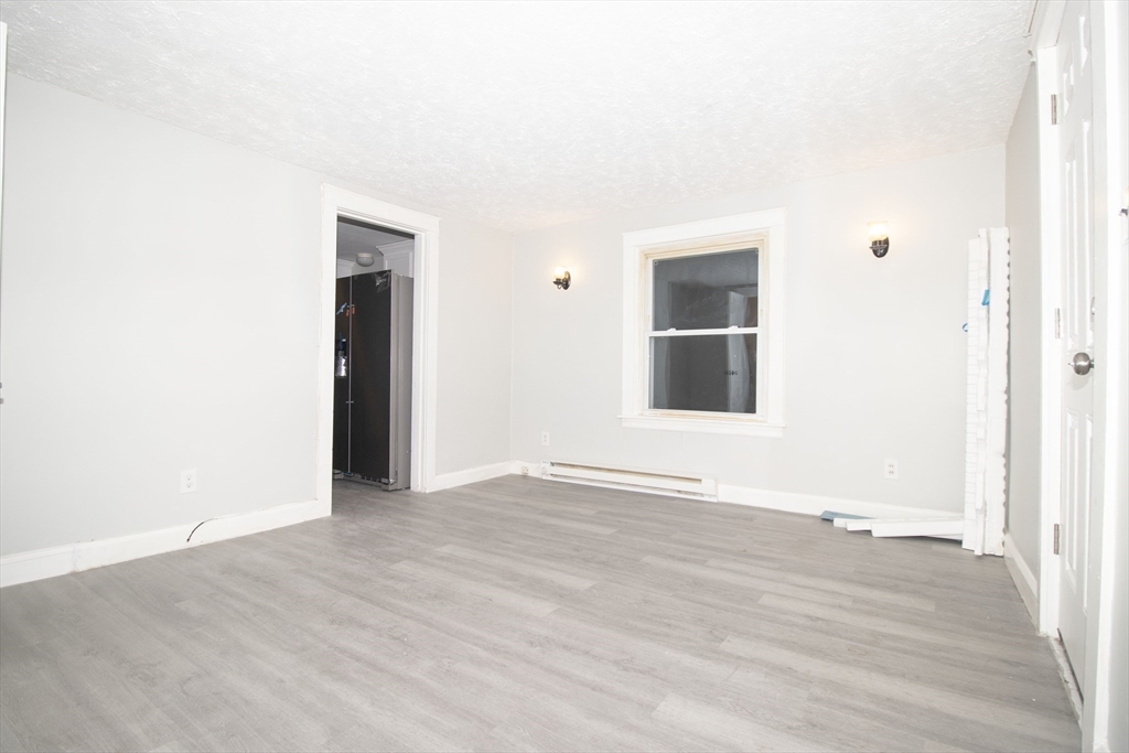 89 Mill Street Worcester, MA 01603 - Photo 7 of 29