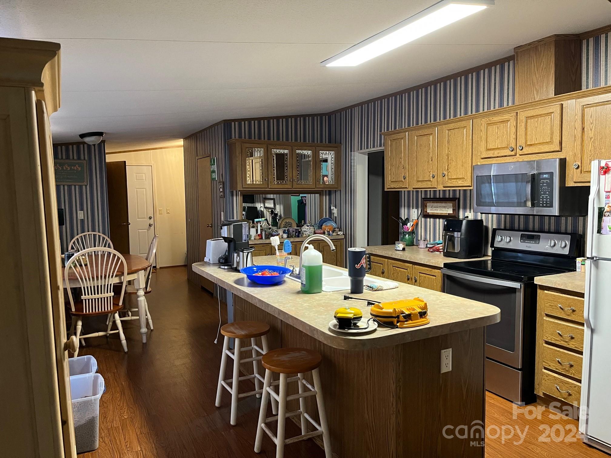 7449 George Hildebran Road Hickory, NC 28602 - Photo 11 of 23 Gallery Image 11