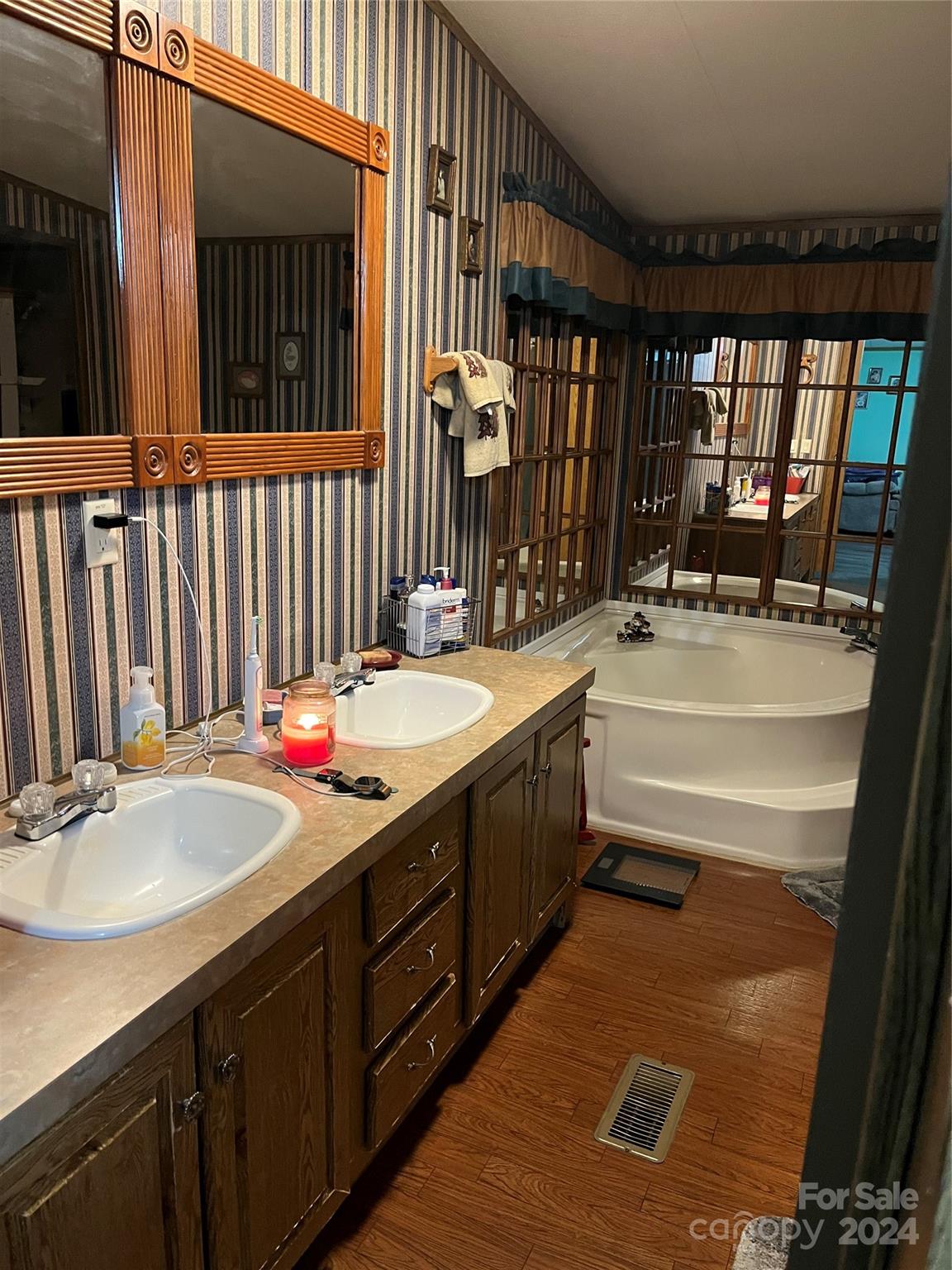 7449 George Hildebran Road Hickory, NC 28602 - Photo 14 of 23 Gallery Image 14