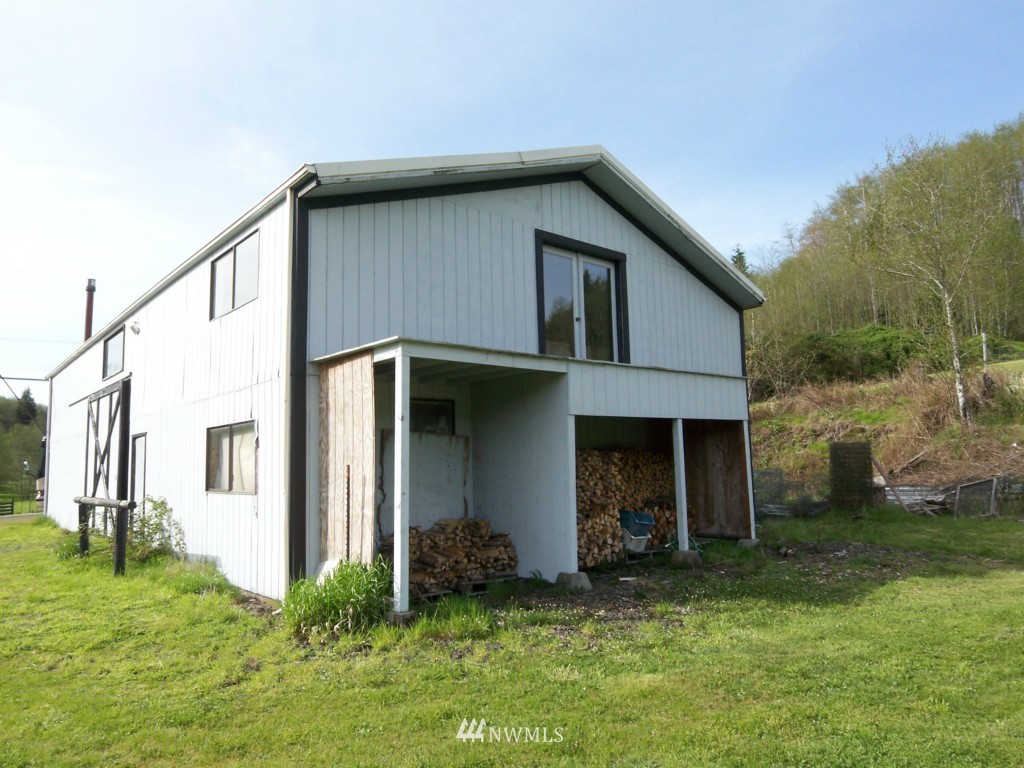 784 Mox Chehalis Road Elma, WA 98541 - Photo 8 of 15 Gallery Image 8