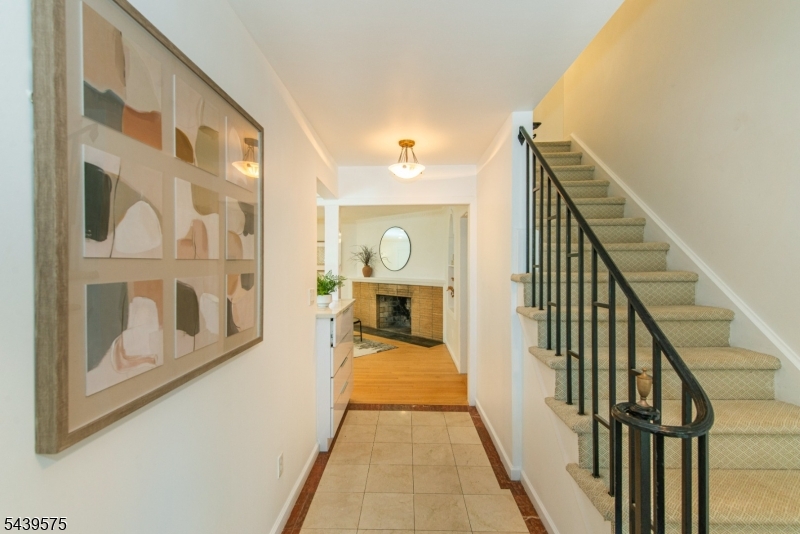 132 Haddon Place Montclair, NJ 07043 - Photo 3 of 48