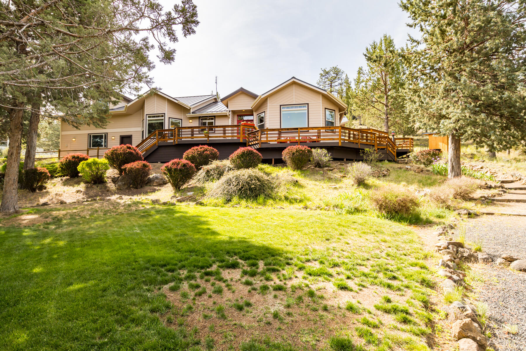 66530 Ponderosa Loop Bend, OR 97703 - Photo 38 of 55 JH5_3319