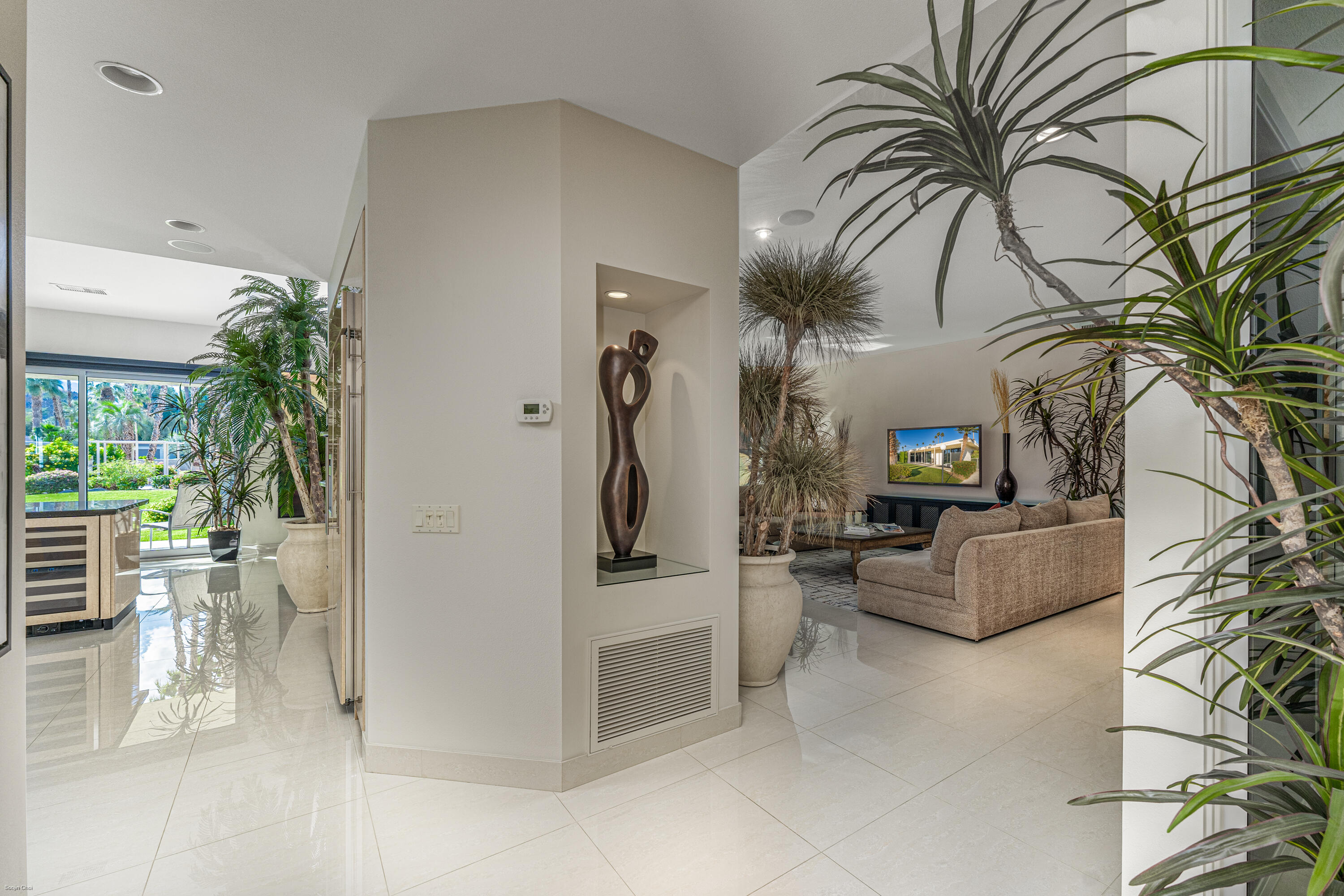 45695 Pawnee Road Indian Wells, CA 92210 - Photo 4 of 39 DSC09187-Edit-Edit