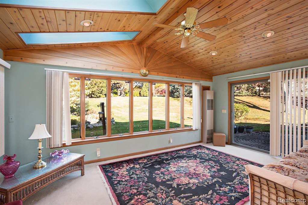 2452 Lassiter Drive Rochester Hills, MI 48309 - Photo 13 of 39