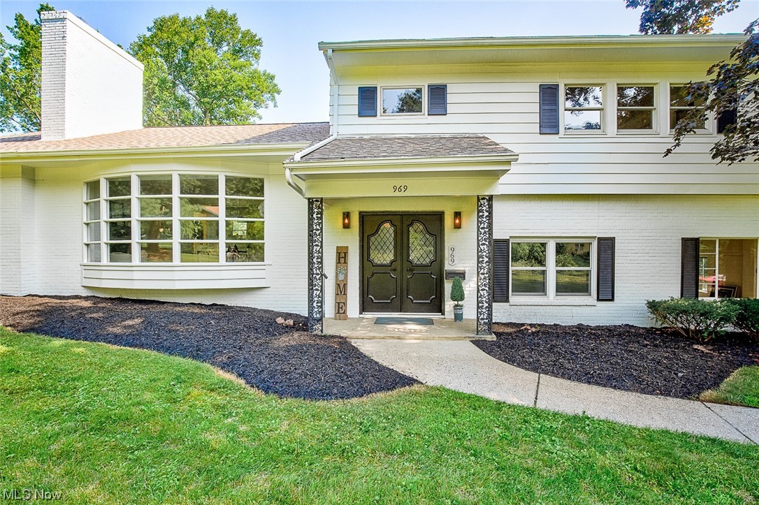 969 Mayfair Road Akron, OH 44303 - Photo 2 of 35 Gallery Image 2