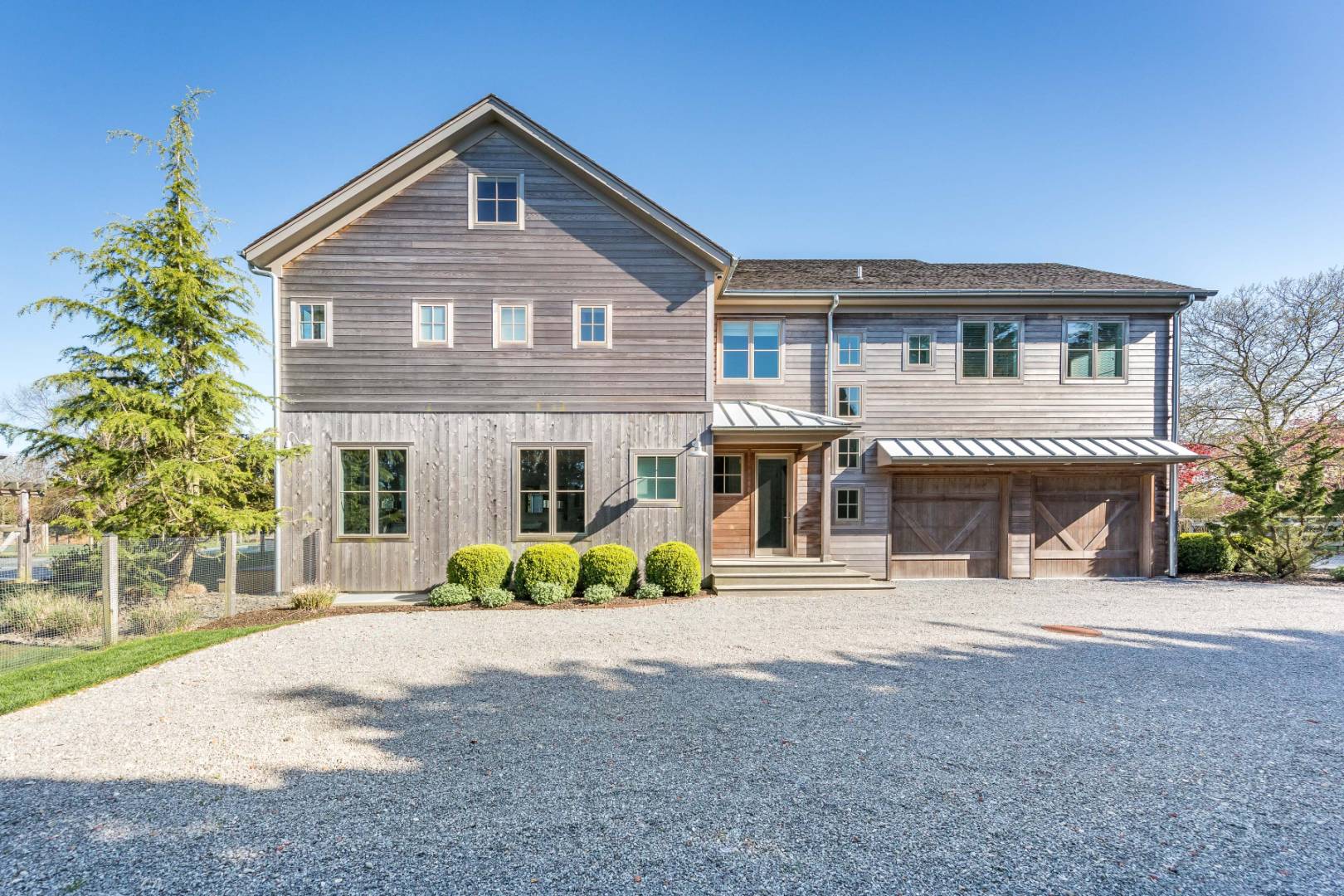 25 Jennifir Lane Bridgehampton, NY 11932 - Photo 4 of 39