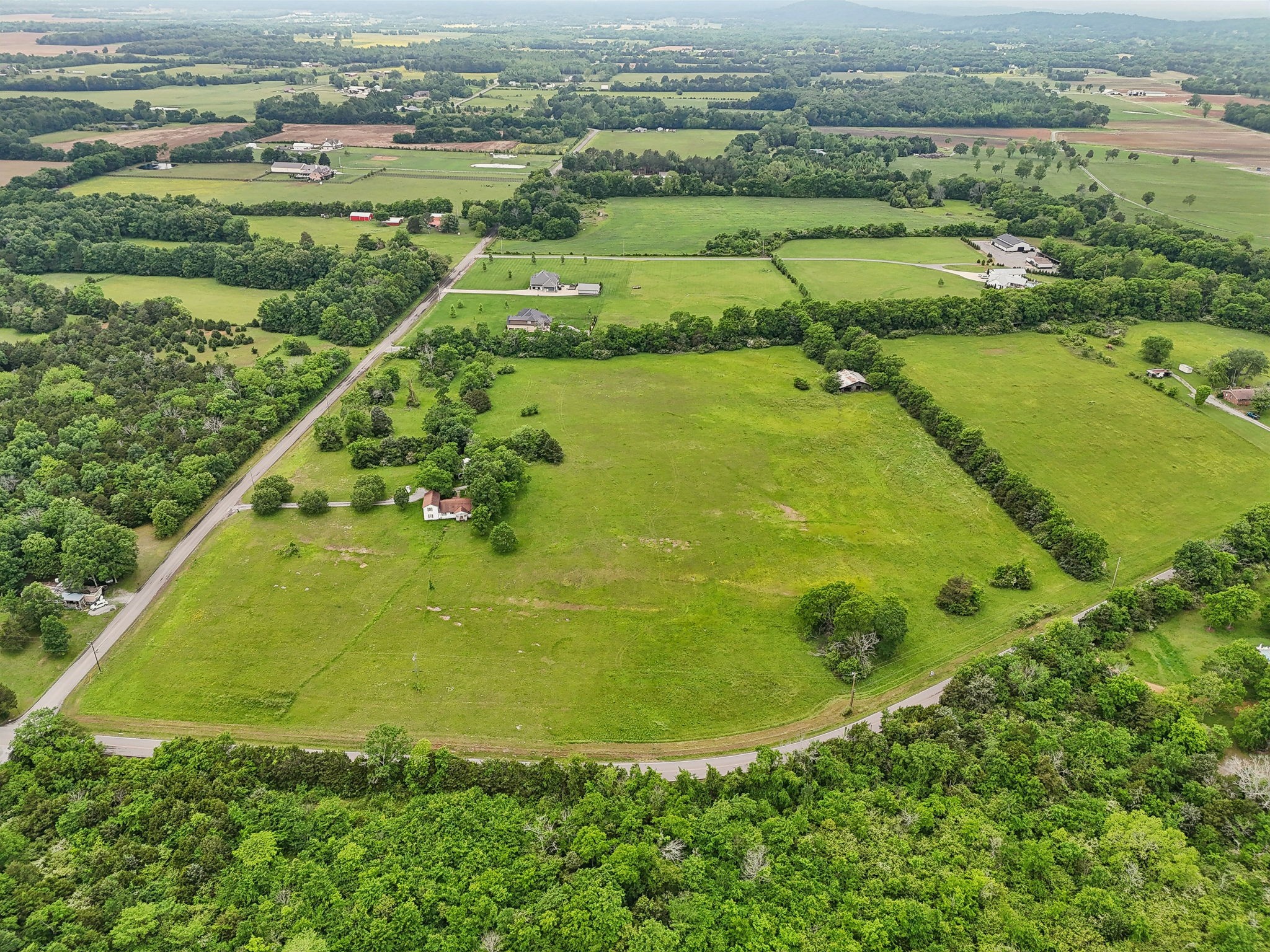 8076 Newtown Road Rockvale, TN 37153 - Photo 17 of 22 an aerial view of ocean