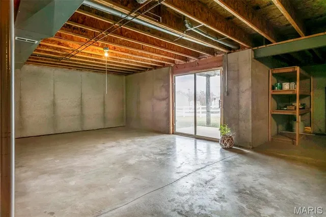 $330,000 | 5229 Woosencraft Drive, Wentzville, MO 63385