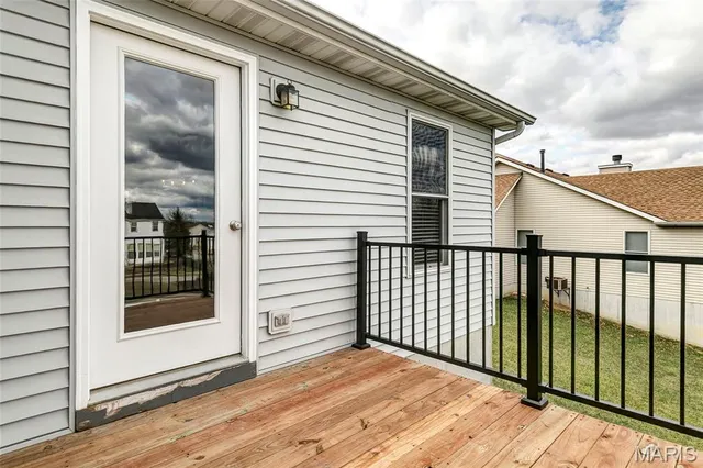 $330,000 | 5229 Woosencraft Drive, Wentzville, MO 63385