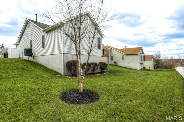 $330,000 | 5229 Woosencraft Drive, Wentzville, MO 63385
