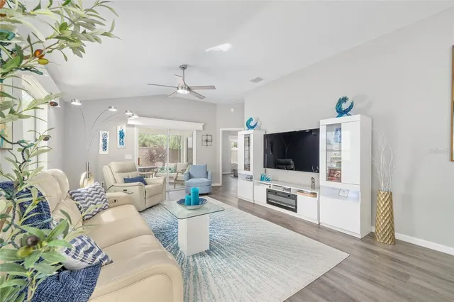 $365,000 | 2498 Yalaha Avenue, The Villages, FL 32162