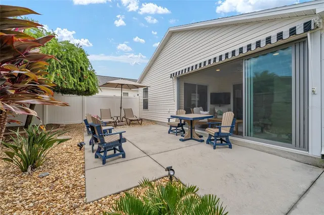 $365,000 | 2498 Yalaha Avenue, The Villages, FL 32162