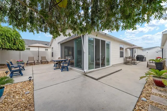 $365,000 | 2498 Yalaha Avenue, The Villages, FL 32162