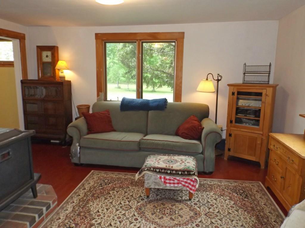 306 Bald Mountain Road Dedham, ME 04429 - Photo 6 of 26 Living room