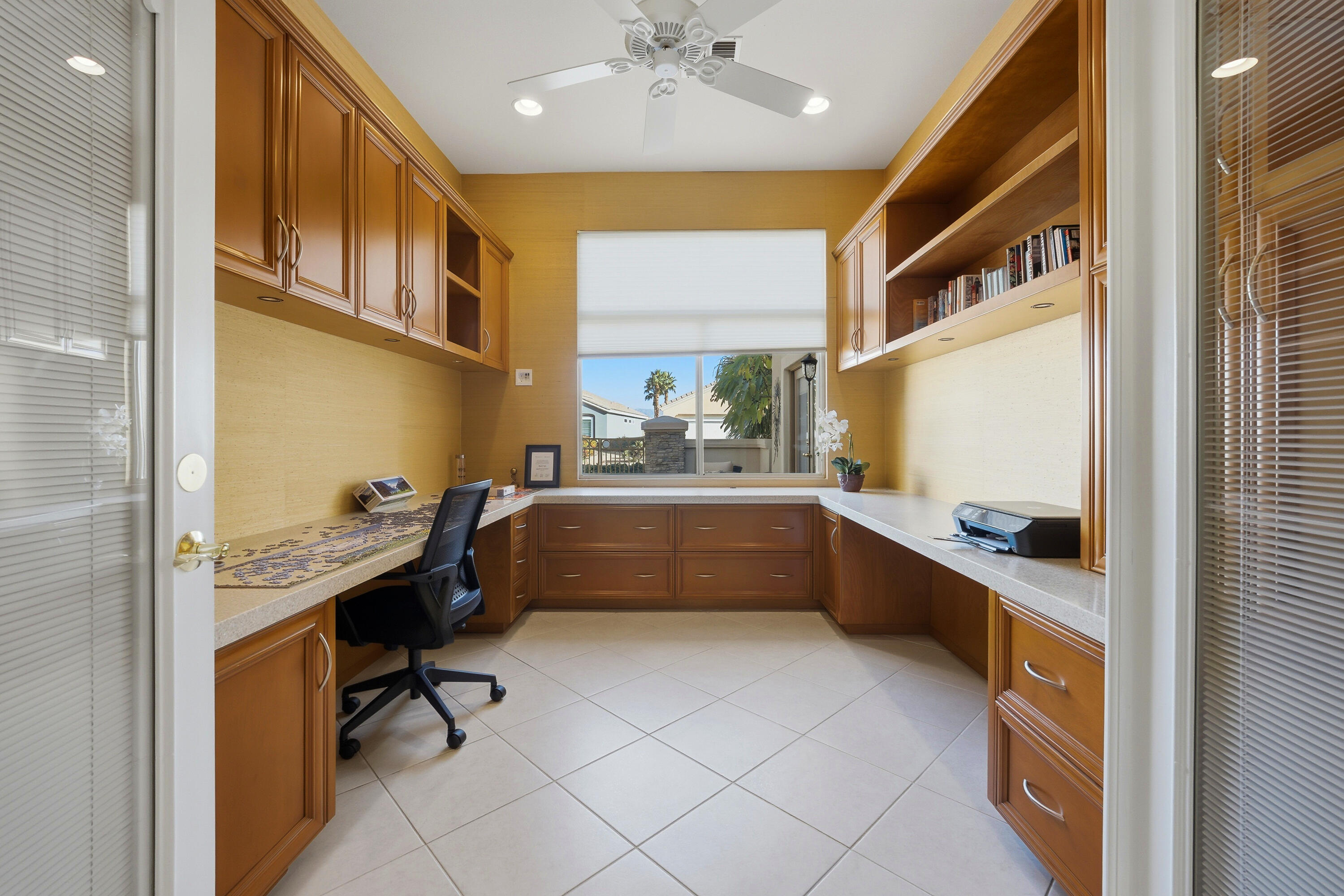 36511 Royal Sage Court Palm Desert, CA 92211 - Photo 12 of 23 Photo-19