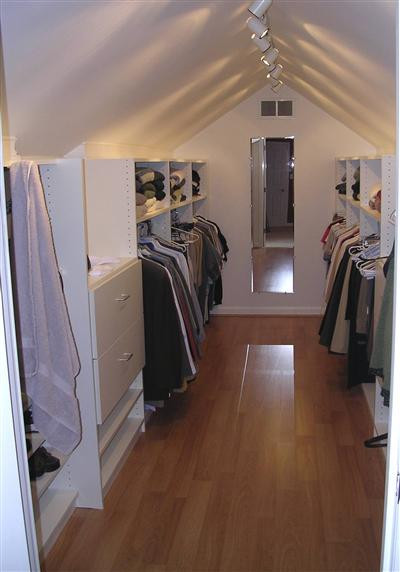 1049 Turnbridge Road Lexington, KY 40515 - Photo 12 of 20 Check out the Hollywood closet!