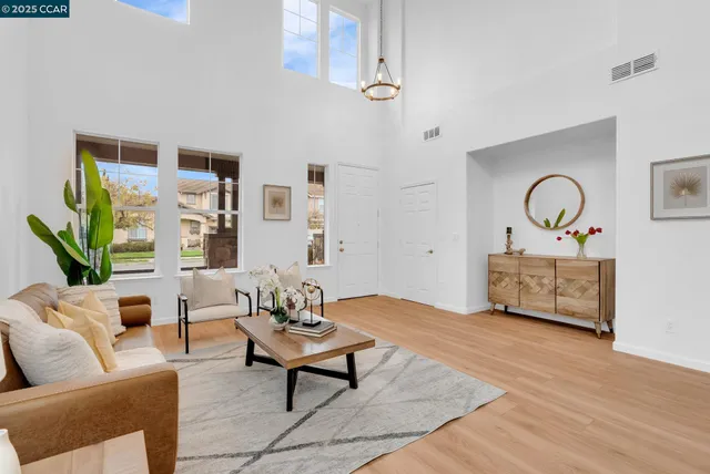 $725,000 | 5560 McFarlan Ranch Drive, Antioch, CA 94531