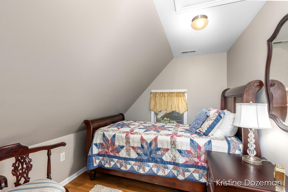 2702 Robinson Road Southeast Grand Rapids, MI 49506 - Photo 39 of 74 IMG_1047