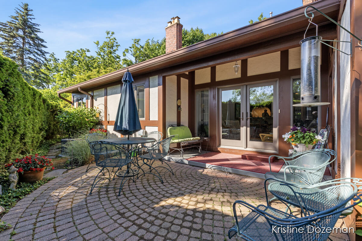 2702 Robinson Road Southeast Grand Rapids, MI 49506 - Photo 53 of 74 IMG_1069