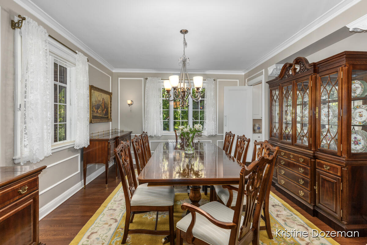 2702 Robinson Road Southeast Grand Rapids, MI 49506 - Photo 7 of 74 IMG_1011