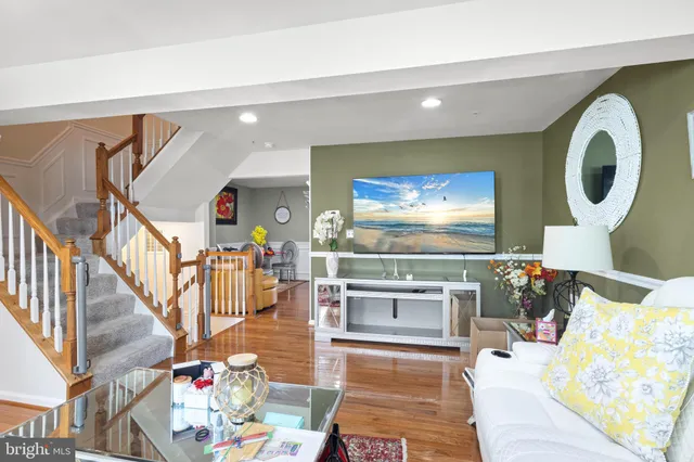 $3,800 | 7264 Maidstone Place, Unit 251, Elkridge, MD 21075