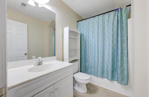 $2,050 | 8849 Jenny Lind Street, North Charleston, SC 29406