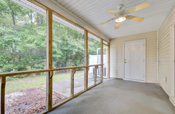 $2,050 | 8849 Jenny Lind Street, North Charleston, SC 29406