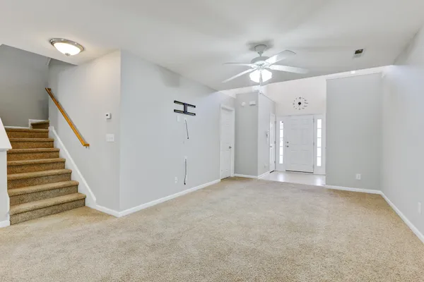 $2,050 | 8849 Jenny Lind Street, North Charleston, SC 29406