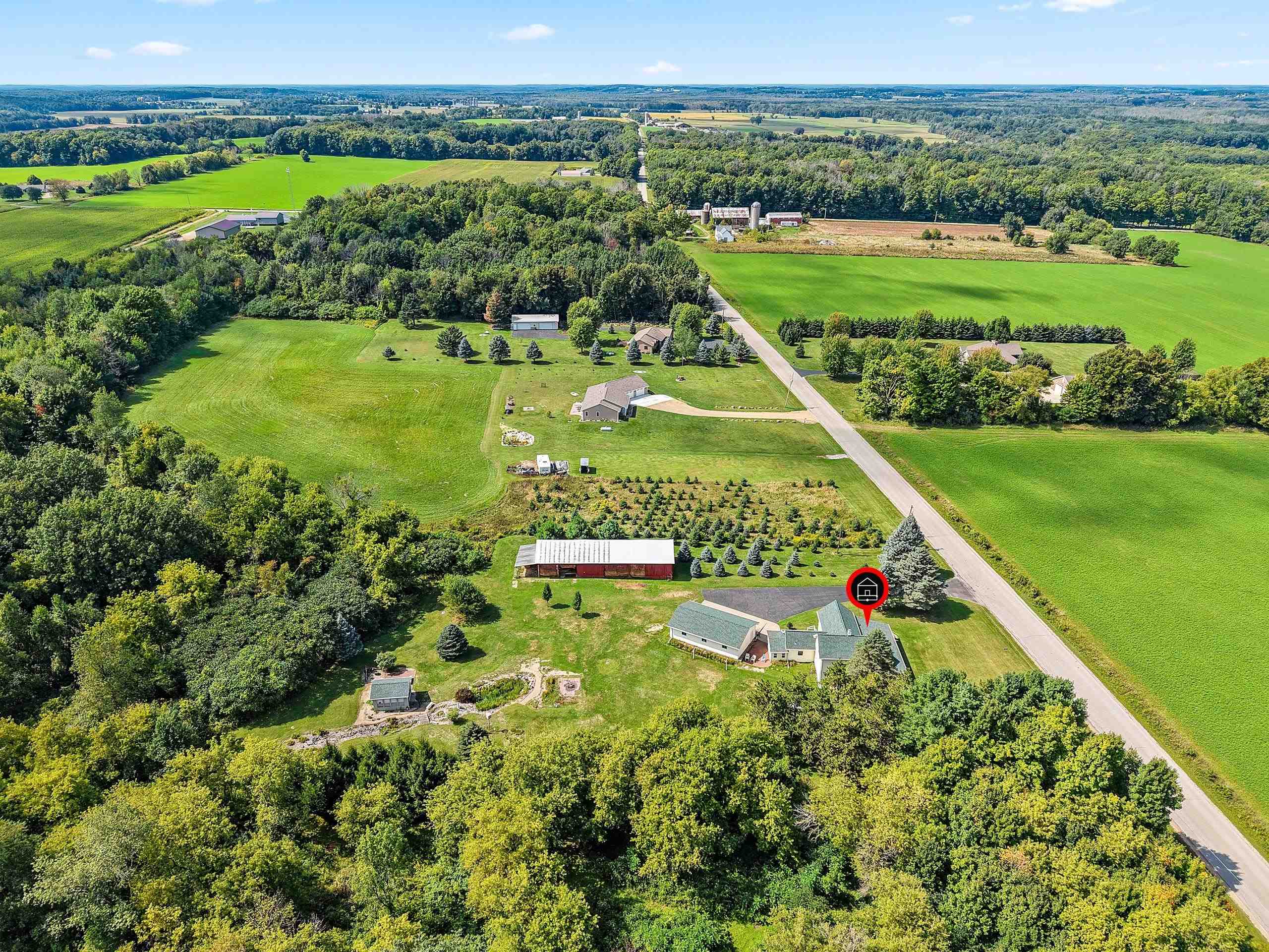 E9419 Crain Road New London, WI 54961 - Photo 13 of 55 Gallery Image 13