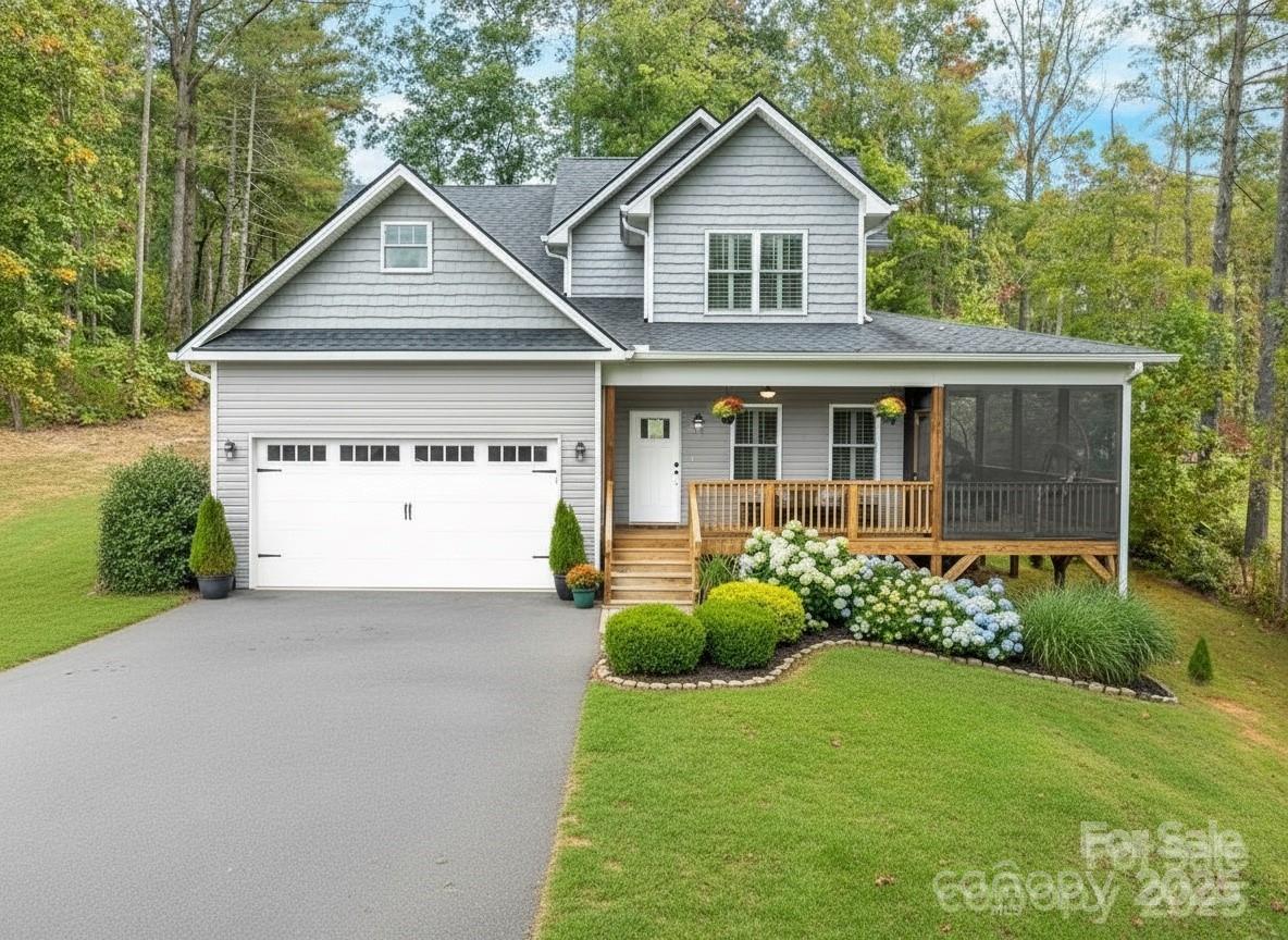 139 Clay Street Fairview, NC 28730 - Photo 1 of 33