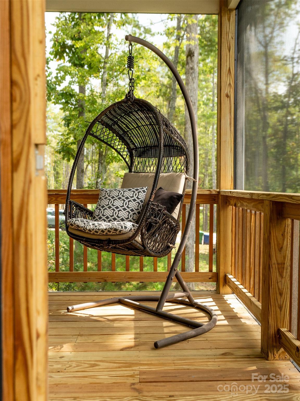 139 Clay Street Fairview, NC 28730 - Photo 10 of 33