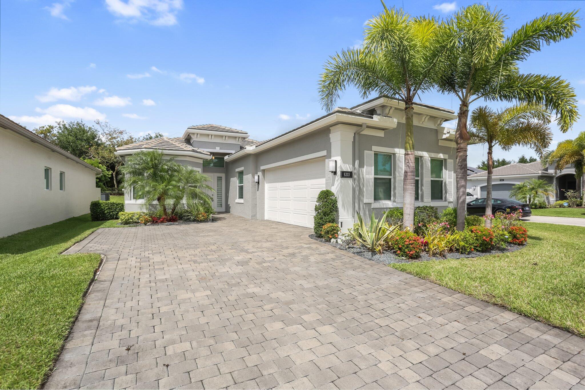 8203 Arabian Range Road Boynton Beach, FL 33473 - Photo 4 of 50 29-web-or-mls-0E2A9908