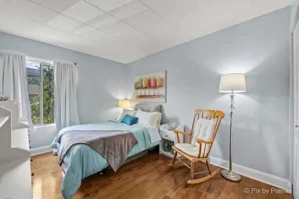 $237,000 | 61 West Pier Drive, Unit 201, Westmont, IL 60559