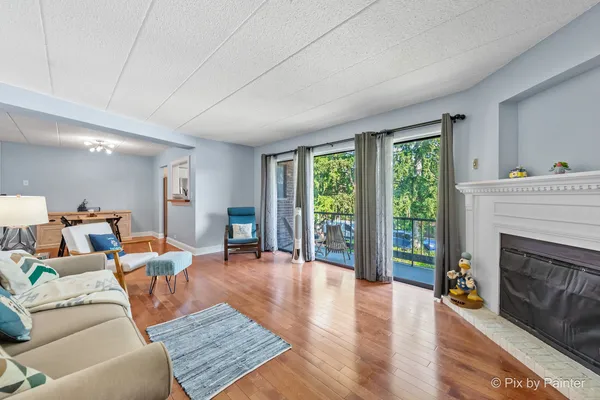$237,000 | 61 West Pier Drive, Unit 201, Westmont, IL 60559