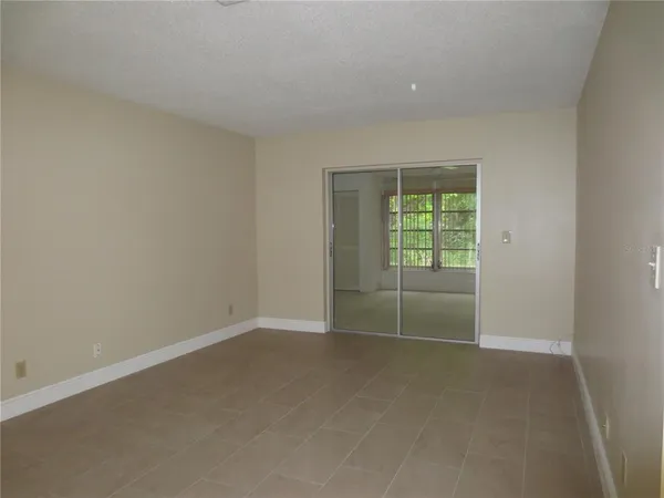 $2,800 | 3235 East Dorchester Drive, Palm Harbor, FL 34684