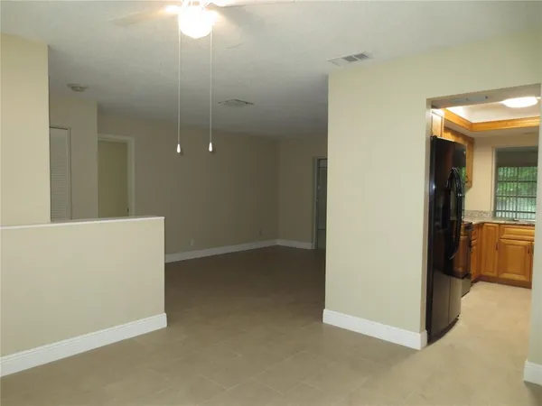 $2,800 | 3235 East Dorchester Drive, Palm Harbor, FL 34684